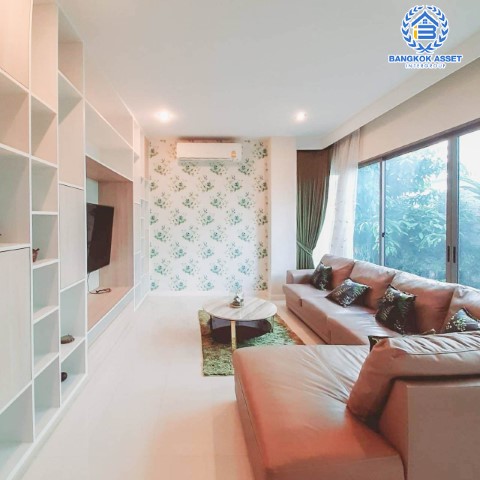 *****บ้านเดี่ยวมือสองย่านนนทบุรี ม.เพอร์เฟคมาสเตอร์พีช เซนจูรี่ รัตนาธิเบศร์ #หลังมุม เนื้อที่กว้างขวางจุใจสุดๆ ถึง 205.3 ตร.ว. ฟังก์ชันจัดหนักถึง 6 ห้องนอน6 ห้องน้ำ 4 ที่จอดรถ คฤหาสน์หรูหรา สไตล์โมเดิร์น มีระดับทันสมัย บนทำเลติดถ.รัตนาธิเบศร์  ใกล้รถไฟฟ้าสายสีม่วง "สถานีไทรม้า" และทางด่วน